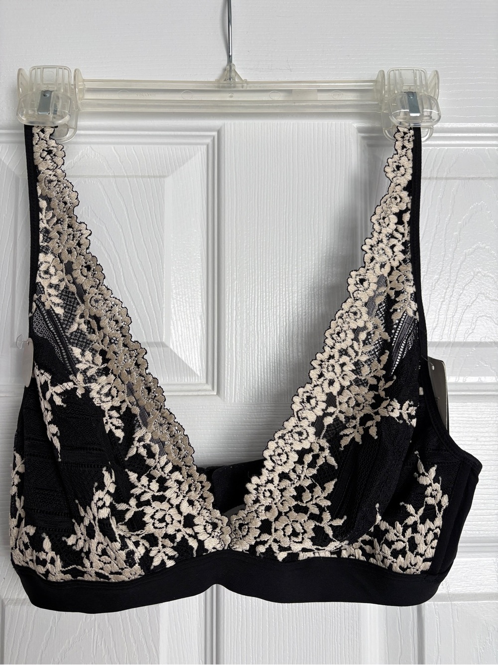 Wacoal Black Lace Bralette with Cream Floral Embroidery, NWT